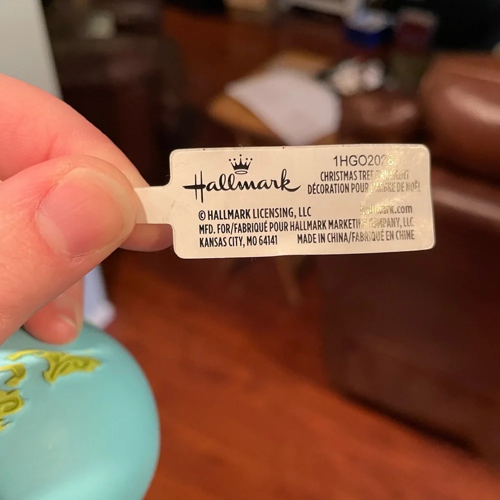 Hallmark Ornament - Explore - Globe - Xmas Gift - Picture 5 of 6